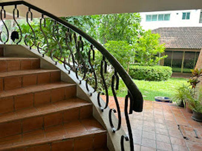 รูป ให้เช่า Ruamrudee Penthouse (ร่วมฤดี เพนท์เฮ้าส์) 3 นอน 3 น้ำ ใหญ่พิเศษ 295.13 ตร.ม. ระเบียงกว้างมาก วิวโล่ง ใกล้ BTS เพลินจิต - รูปที่ 4/23