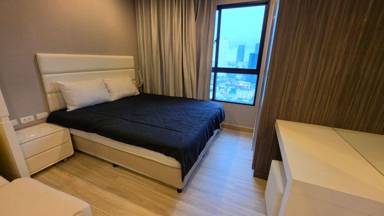 picture Urbano Absolute Sathon-Taksin  BTS Krungtonburi , The Icon Siam - 2/12