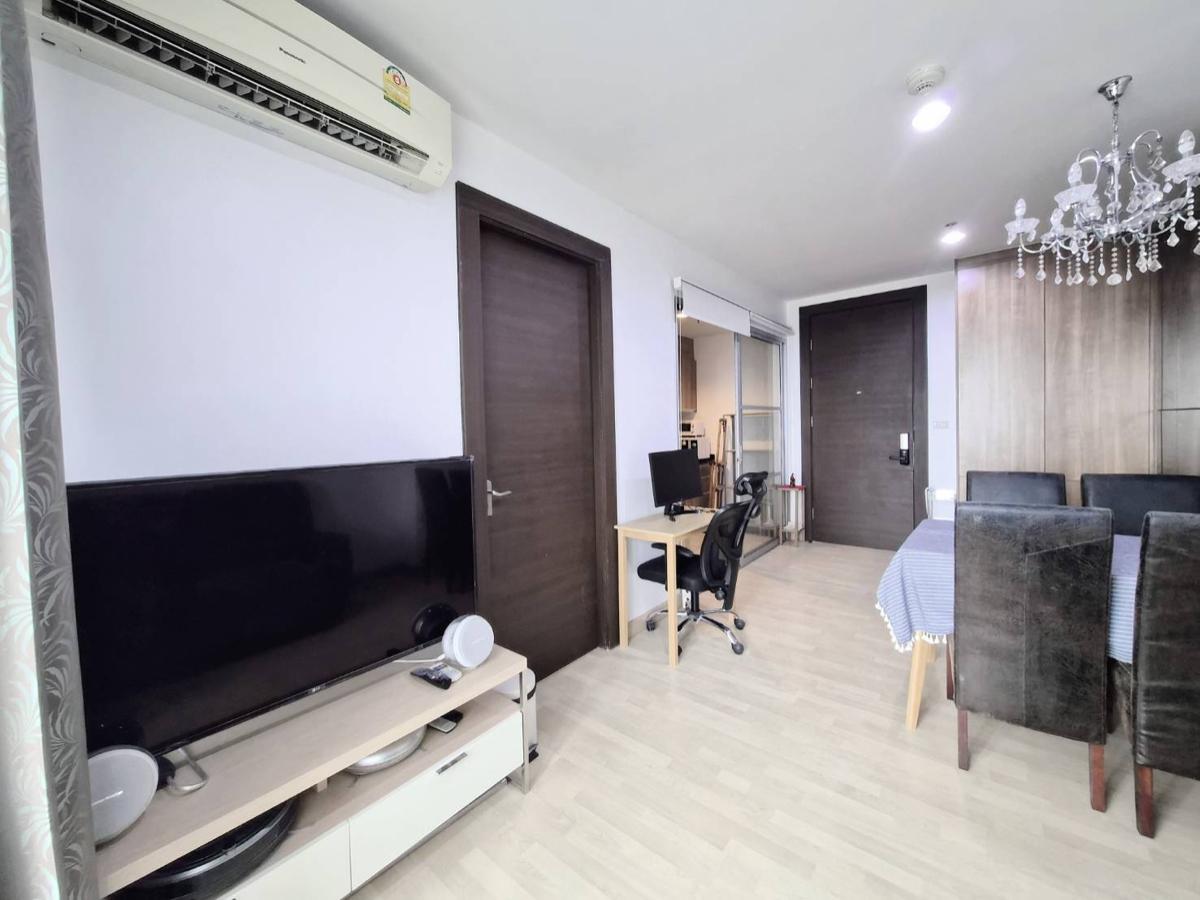picture Condo for Sale✨“𝐑𝐡𝐲𝐭𝐡𝐦 𝐑𝐚𝐭𝐜𝐡𝐚𝐝𝐚“ ✨𝐒𝐩𝐞𝐜𝐢𝐚𝐥 𝐏𝐫𝐢𝐜𝐞 𝟒.𝟔𝟓  𝐌𝐁.❗️Size 46 Sq.m. 21st Floor  - 6/26