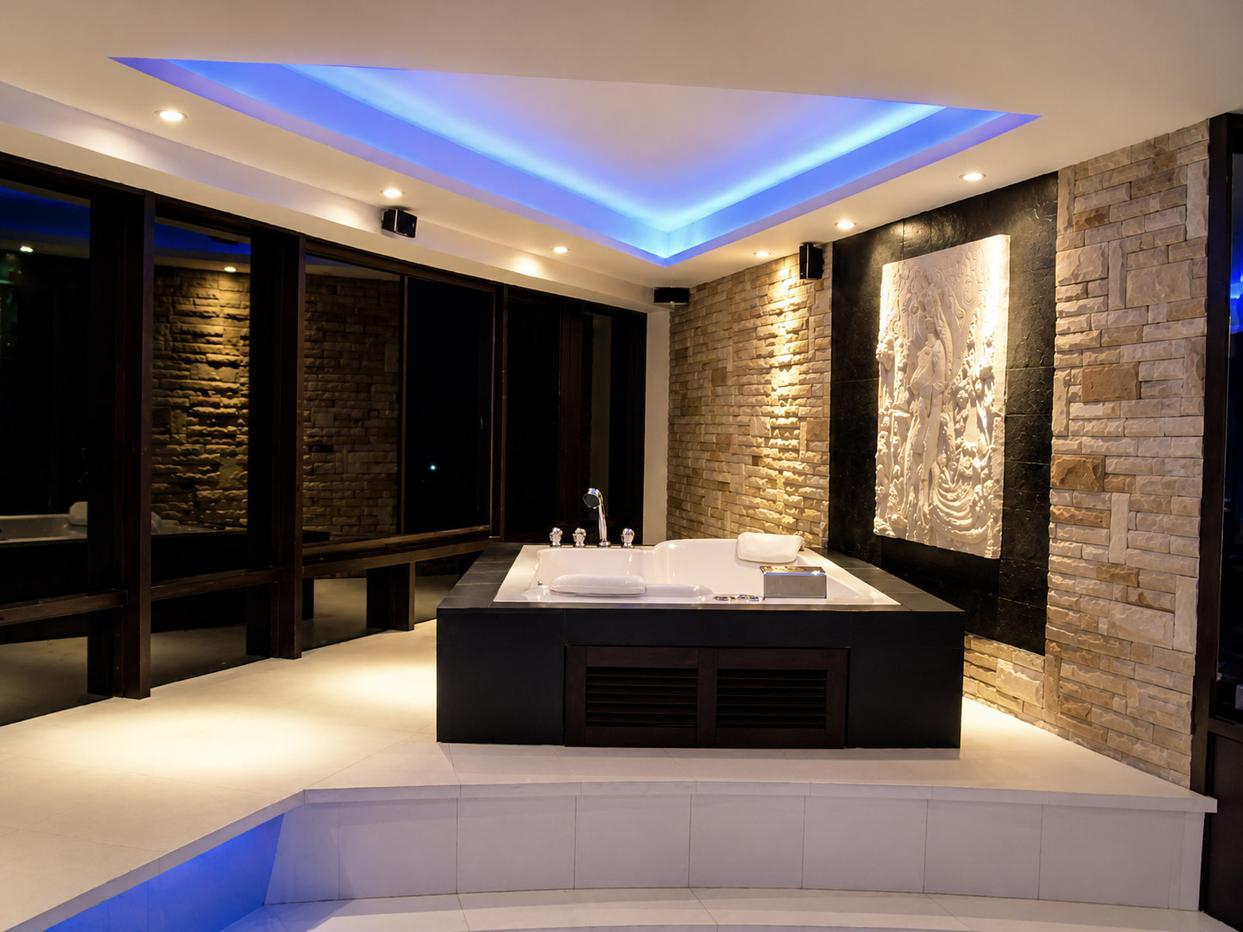 picture Jomtien Plaza Condotel Luxury Duplex Penthouse for Sale - 19/19