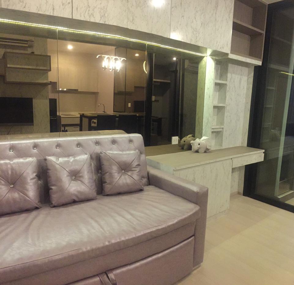 picture Available for rent! Life Asoke. A Cozy 1 Bedroom with spacious 1 Bedplus size 35sqm. High floor. Ready to move in. - 4/6