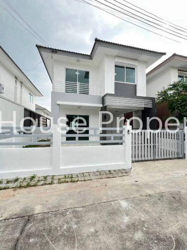 รูป ให้เช่าบ้านเดี่ยว 2 ชั้น หมู่บ้านเลควัลเลย์ บ่อวิน ทำเลดี ใกล้นิคมฯ - รูปที่ 1/15