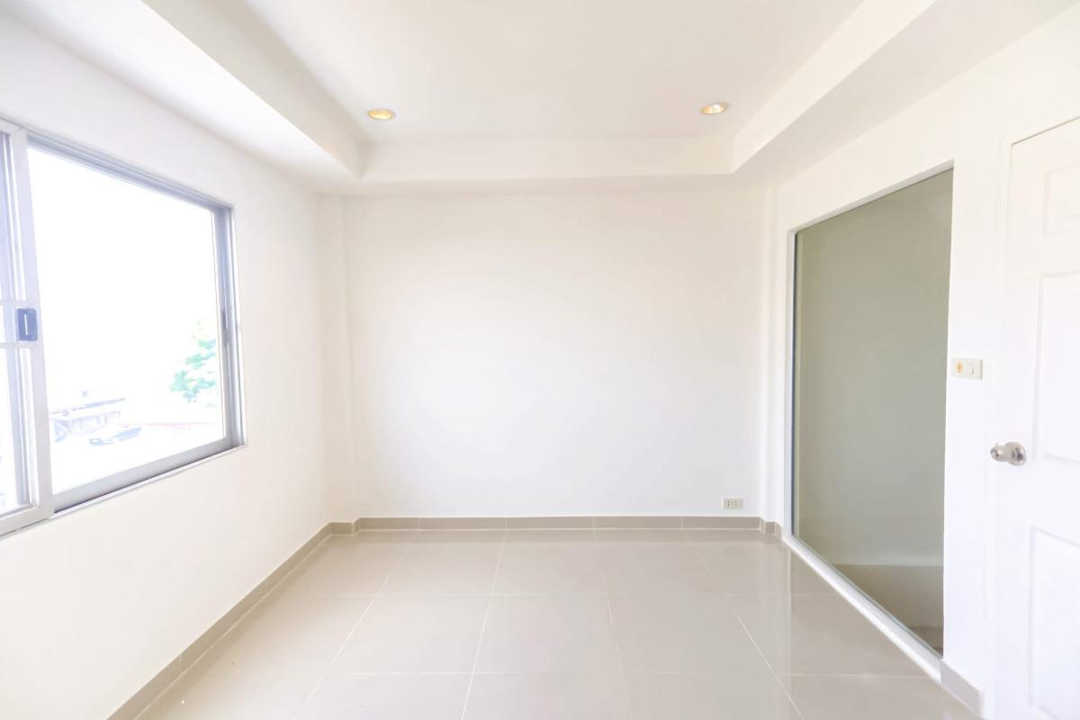 picture CB006, Home Office for sale 5 Br., Pracha Uthit-Pradist Manudharm. - 20/23