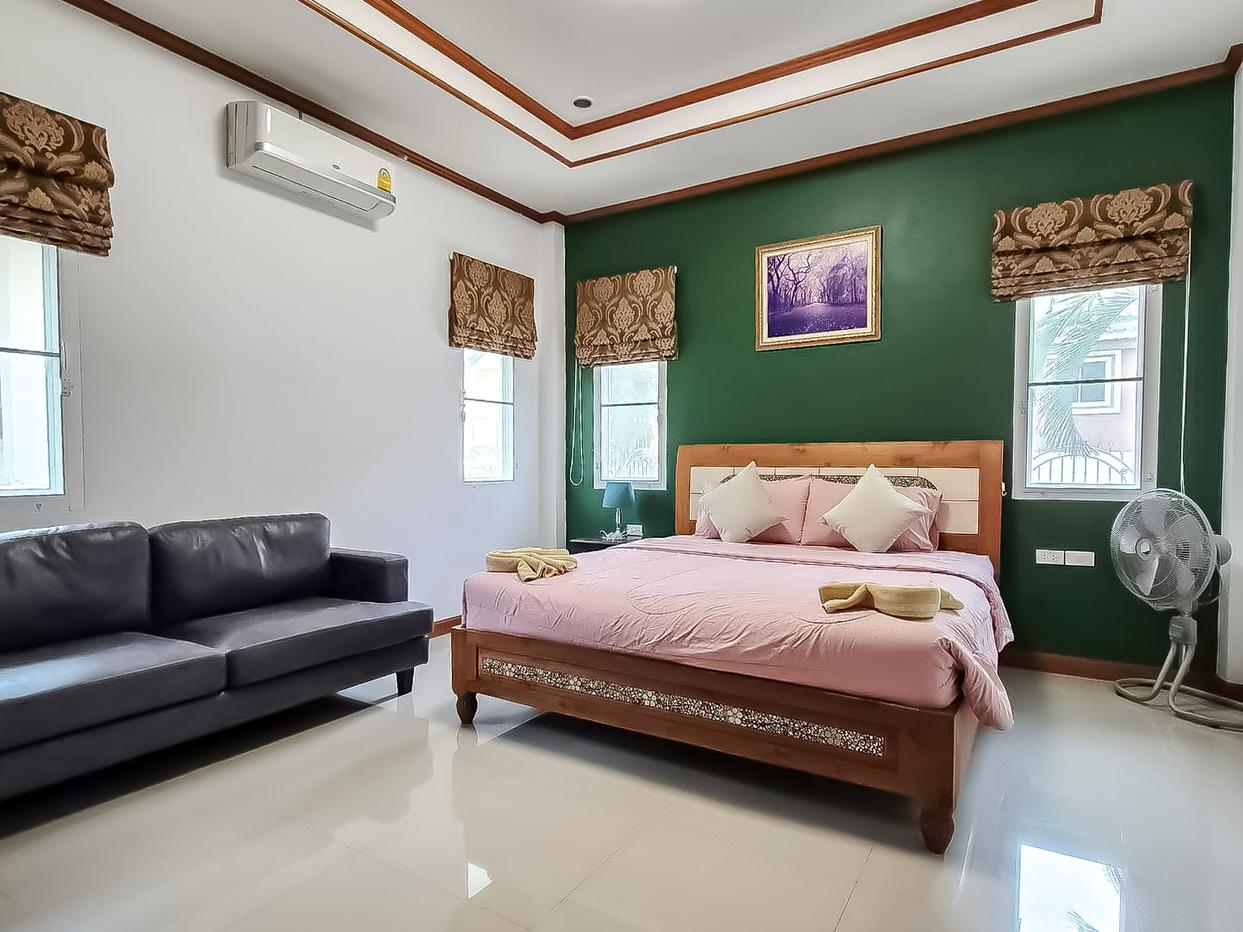 รูป Luxury Pool Villa for Rent Huay Yai East Pattaya 5Bedroom - รูปที่ 8/16