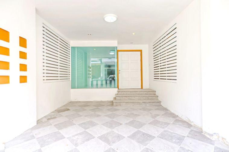 picture CB006, Home Office for sale 5 Br., Pracha Uthit-Pradist Manudharm. - 2/23