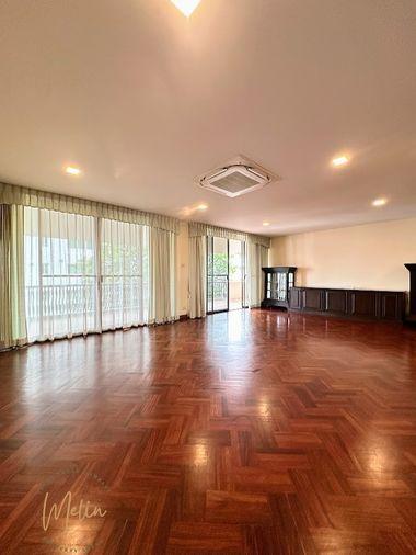 รูป ให้เช่า Ruamrudee Penthouse (ร่วมฤดี เพนท์เฮ้าส์) 3 นอน 3 น้ำ ใหญ่พิเศษ 295.13 ตร.ม. ระเบียงกว้างมาก วิวโล่ง ใกล้ BTS เพลินจิต - รูปที่ 14/23