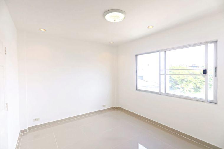 picture CB006, Home Office for sale 5 Br., Pracha Uthit-Pradist Manudharm. - 23/23