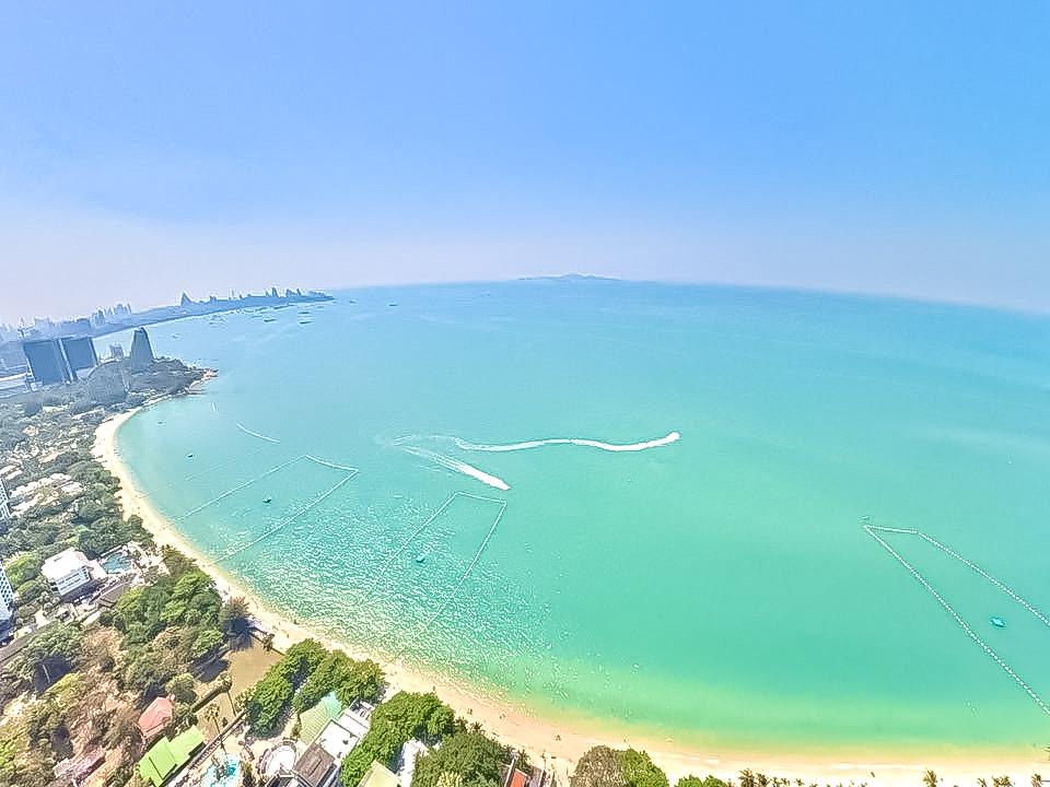 picture AROM WONGAMAT Condo for Rent Studio High Floor Sea View - 8/9