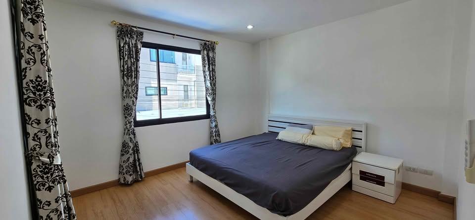 picture For Rent Townhome SarinWiz Sukhumvit107 Bearing GH586 - 10/16