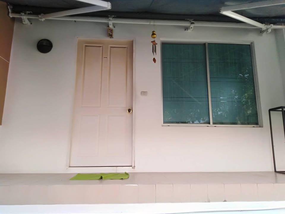 picture For Sale Townhome Town Plus Rama9 GH585 - 2/15