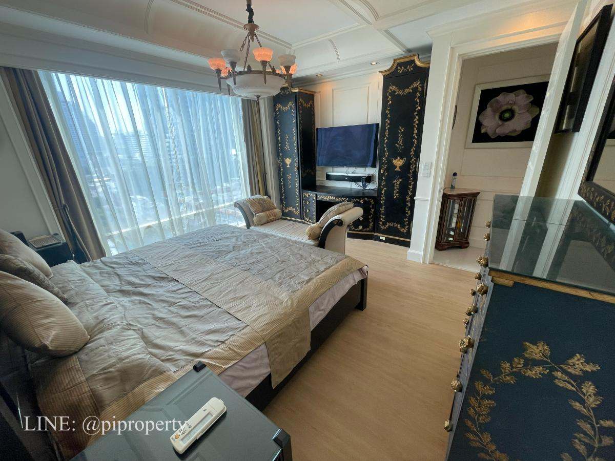 picture 🌟 Ultra-Luxury 3-Bedroom Oasis at Royce Private Residences 🌟 - 12/39