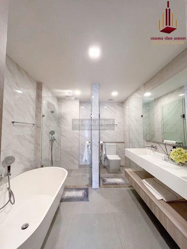 picture ✨ For Rent : FYNN Sukhumvit 31 Condo ✨ 💰 Only 129,000 thb/month - 10/10