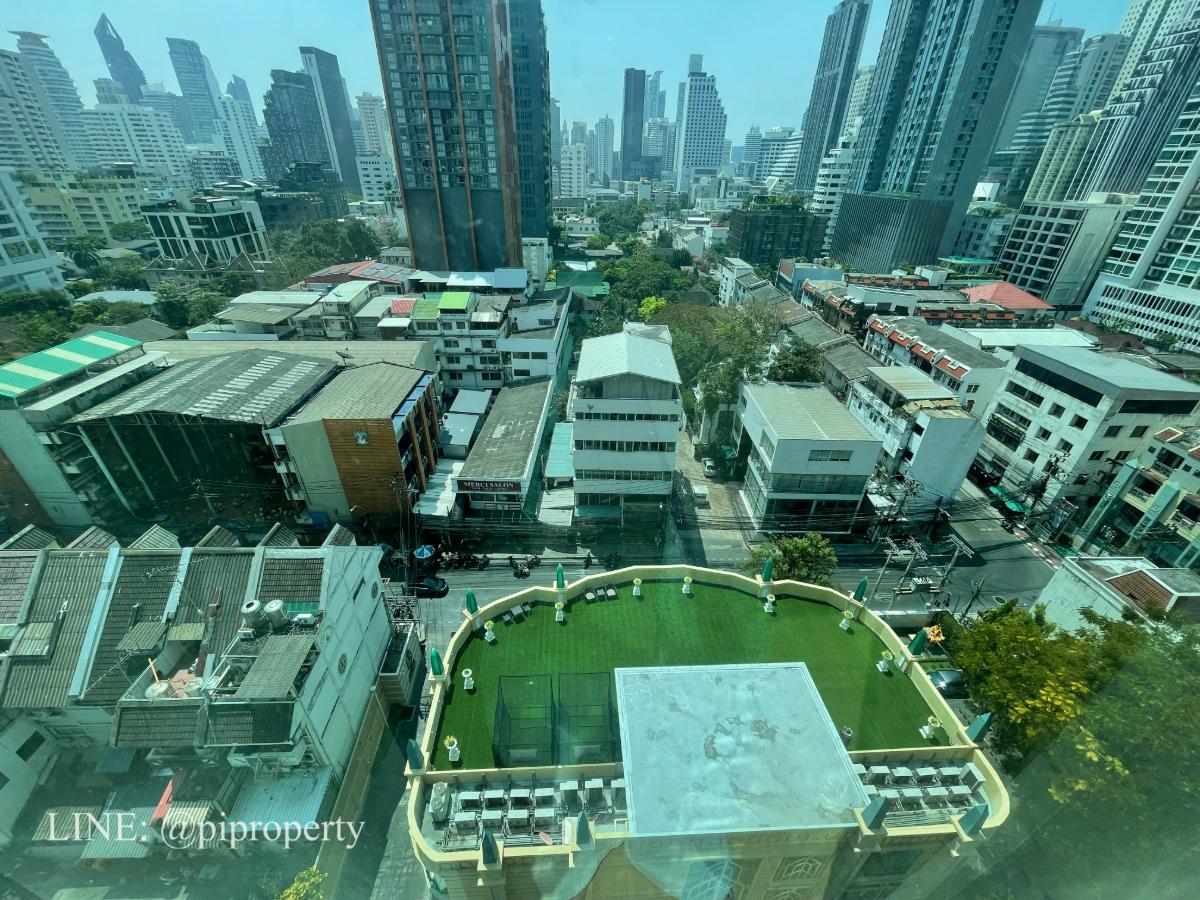 picture 🌟 Ultra-Luxury 3-Bedroom Oasis at Royce Private Residences 🌟 - 16/39