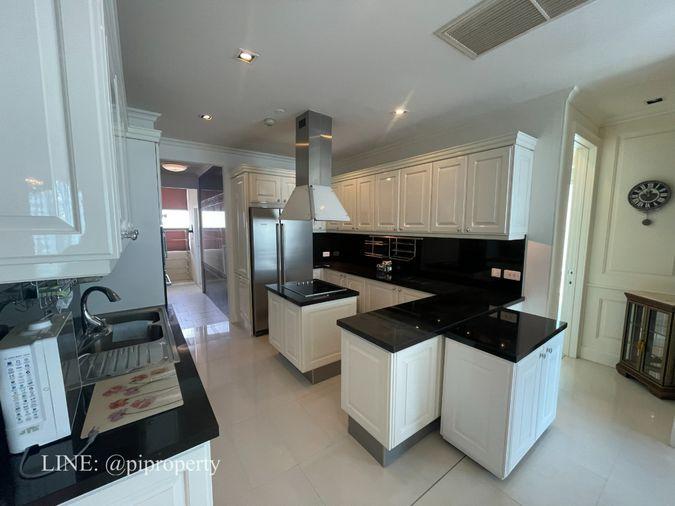 picture 🌟 Ultra-Luxury 3-Bedroom Oasis at Royce Private Residences 🌟 - 26/39