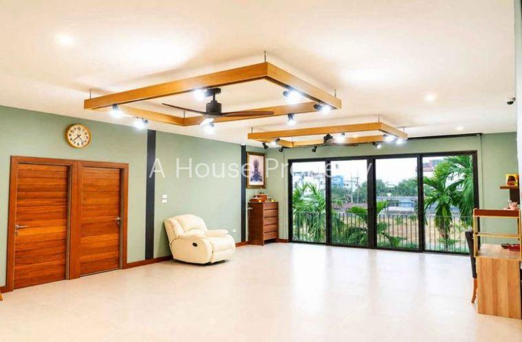 รูป บ้านเดี่ยวหรู สภาพเหมือนบ้านใหม่ ทำเลพรีเมียม ใกล้ Central ชลบุรี - รูปที่ 4/17
