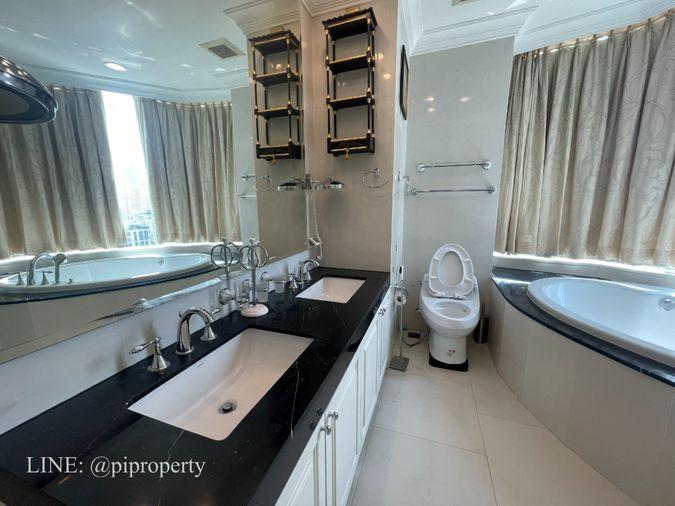 picture 🌟 Ultra-Luxury 3-Bedroom Oasis at Royce Private Residences 🌟 - 9/39