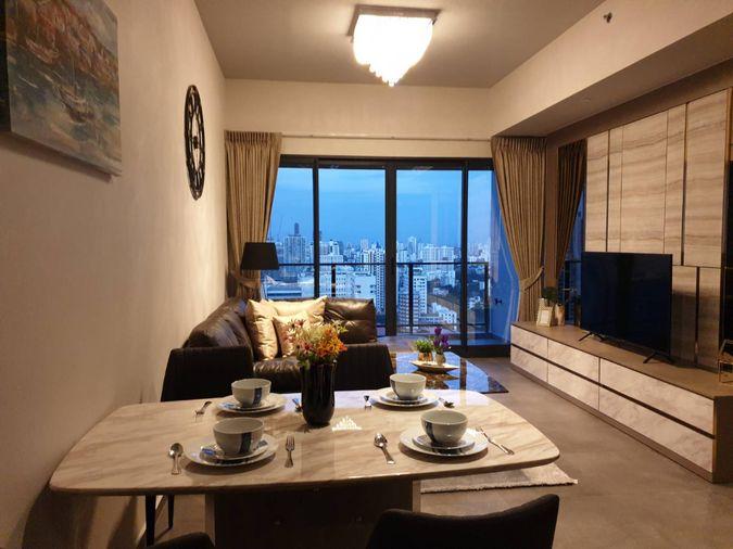 รูป *Best Price 🔥ให้เช่า The Lofts Asoke ห้องสวย ลัคชูรี่ ตกแต่งเฟอร์ครบ ชั้นสูง วิวเมือง 💗DS3805 | Line @Dstay - รูปที่ 3/13