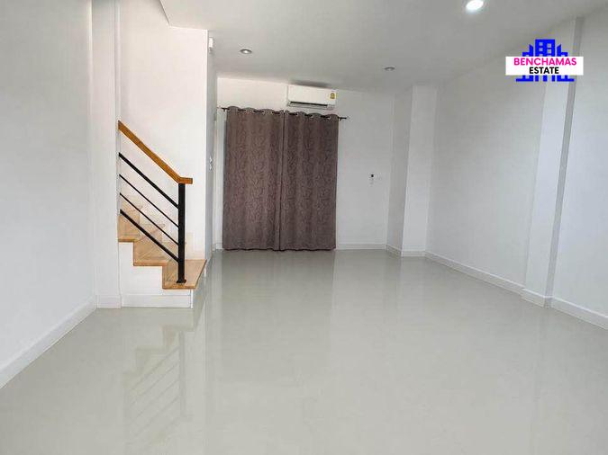 รูป 🔥ขาย ทาวน์โฮมหมู่บ้าน Verve Tiwanon-Rangsit เวิร์ฟ ติวานนท์-รังสิต หลังบ้านไม่ติดใคร ทำเลดีมาก การเดินทางสะดวก✅ พร้อมของแถมสุดคุ้ม - รูปที่ 3/17