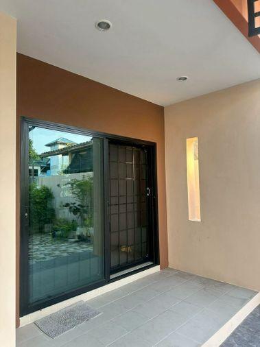 รูป บ้านสวย ราคาดี พร้อมเข้าอยู่ โซนวังหิน ศรีราชา ห้ามพลาด - รูปที่ 17/19