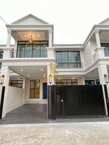 picture For Rent Townhouse Sukhumvit50 BTS Onnut GH580 - 1/32