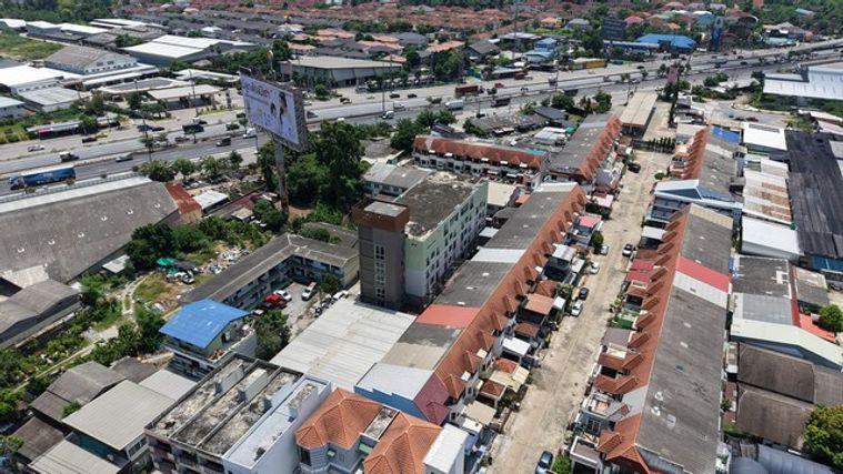 รูป อพาร์ทเม้นท์ 6 ชั้น บางใหญ่-บางคูลัด นนทบุรี พร้อมดำเนินกิจการได้ทันที - รูปที่ 2/35