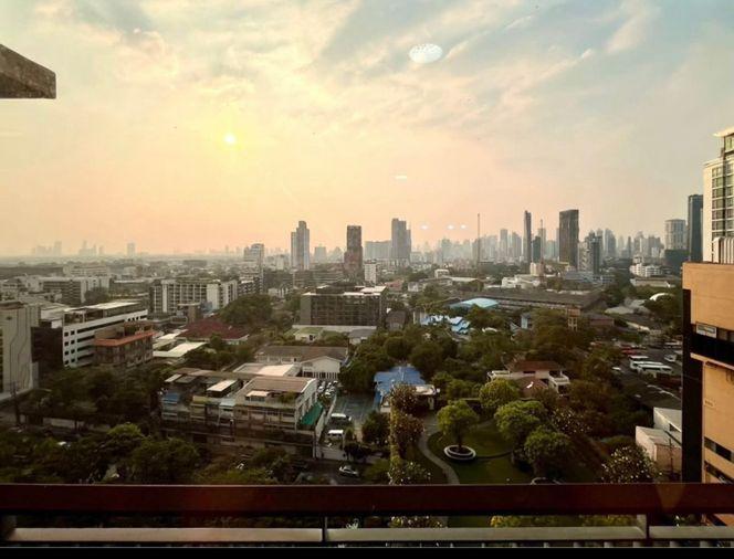 picture Rhythm Sukhumvit 42 (BTS Ekkamai) - 12/12