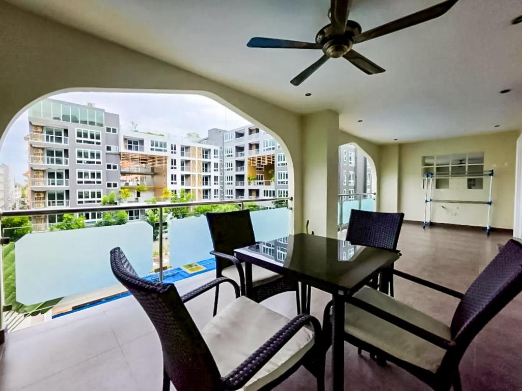 picture Tudor Court Pratumnak 2 Bedroom Condo for Sale - 19/21