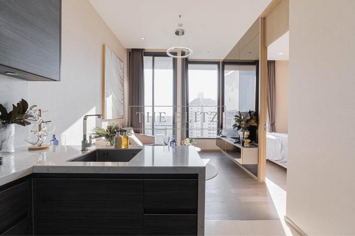 picture ✨ Prestige Vertical Oasis: A Stunning Architectural Masterpiece of Luxury Living ✨ - 5/25