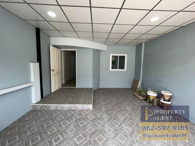 picture Townhouse for sale, Thanyapruek Khlong 7, Lam Phak Kut, Thanyaburi, Pathum Thani. - 3/14