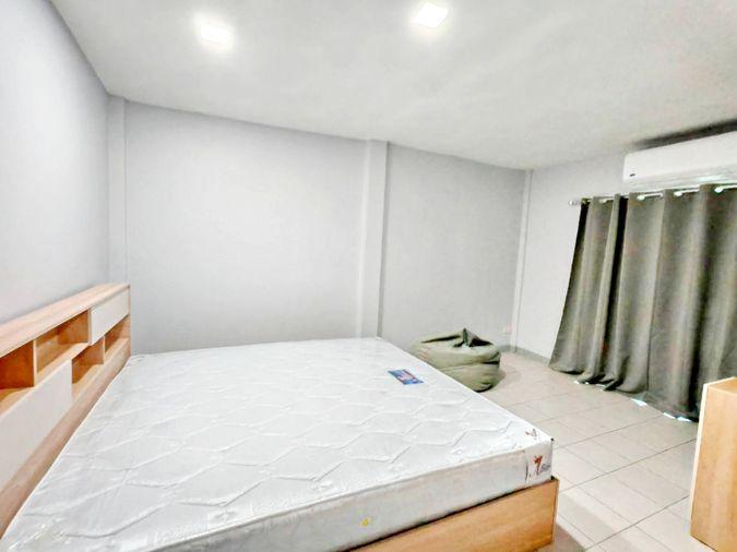 picture Hk0130, Home Office for rent 4 Br, Ratchada-Lat Phrao. - 18/18