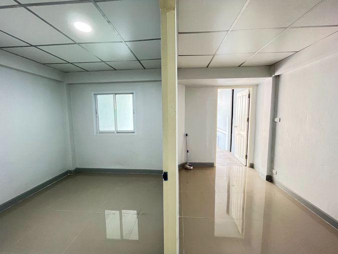 picture Townhouse for sale, Thanyapruek Khlong 7, Lam Phak Kut, Thanyaburi, Pathum Thani. - 6/14