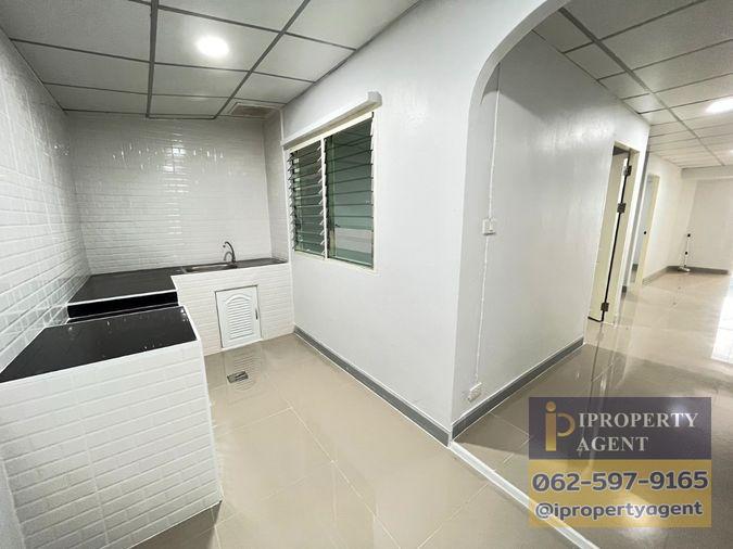 picture Townhouse for sale, Thanyapruek Khlong 7, Lam Phak Kut, Thanyaburi, Pathum Thani. - 12/14