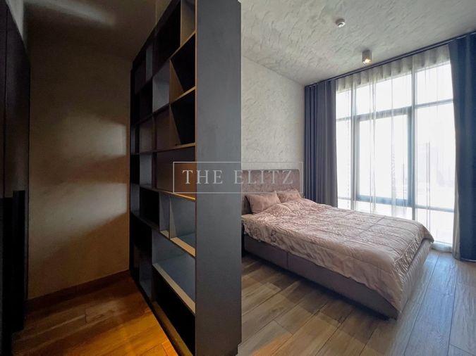 รูป ✨ Industrial Chic Masterpiece - A Bold Statement of Luxury and High-Volume Architecture ✨ - รูปที่ 7/17