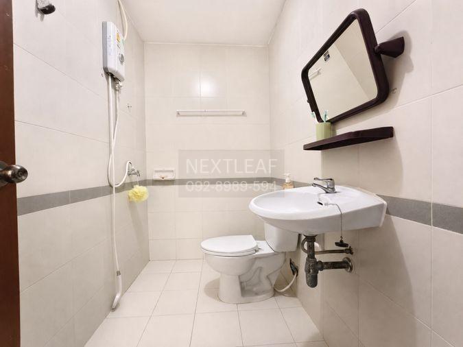 รูป ขาย บ้านเดี่ยว ร่มรื่น บรรยากาศเหมือนรีสอร์ท ติดถนนหลักของหมุ่บ้าน Natural Ville ร่มเกล้า 3 ห้องนอน 4 ห้องน้ำ 175 ตร.ว. - รูปที่ 30/32