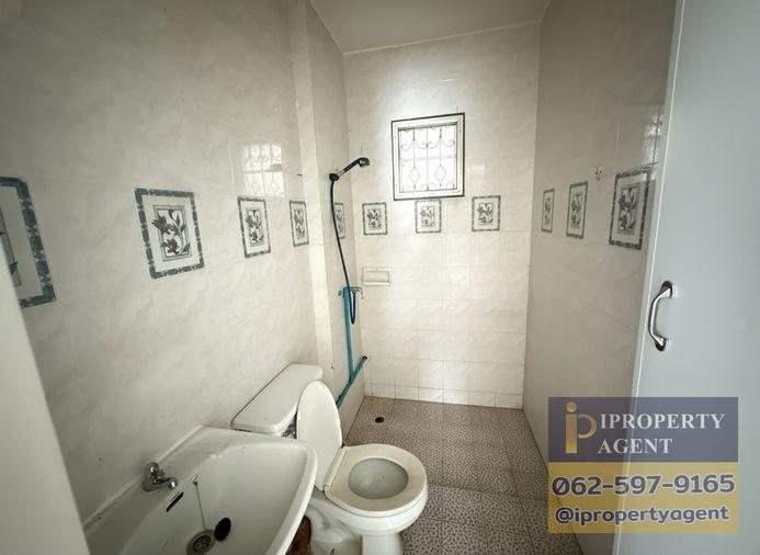 รูป ขายบ้านเดี่ยว หมู่บ้านแฟมิลี่ปาร์ค ชลบุรี (Family Park)พร้อมเข้าอยู่ - รูปที่ 7/8