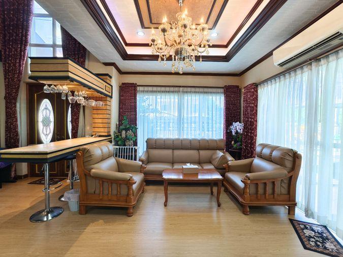 รูป ขาย บ้านเดี่ยว ร่มรื่น บรรยากาศเหมือนรีสอร์ท ติดถนนหลักของหมุ่บ้าน Natural Ville ร่มเกล้า 3 ห้องนอน 4 ห้องน้ำ 175 ตร.ว.  - รูปที่ 10/32