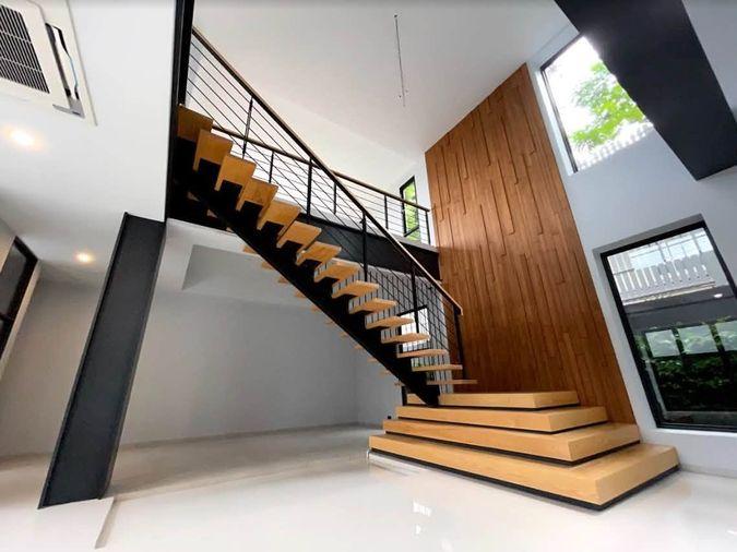 รูป ขาย บ้านเดี่ยวหรู สไตล์โมเดิร์น Pool Villa สุขุมวิท 71 (H6931) - รูปที่ 9/10