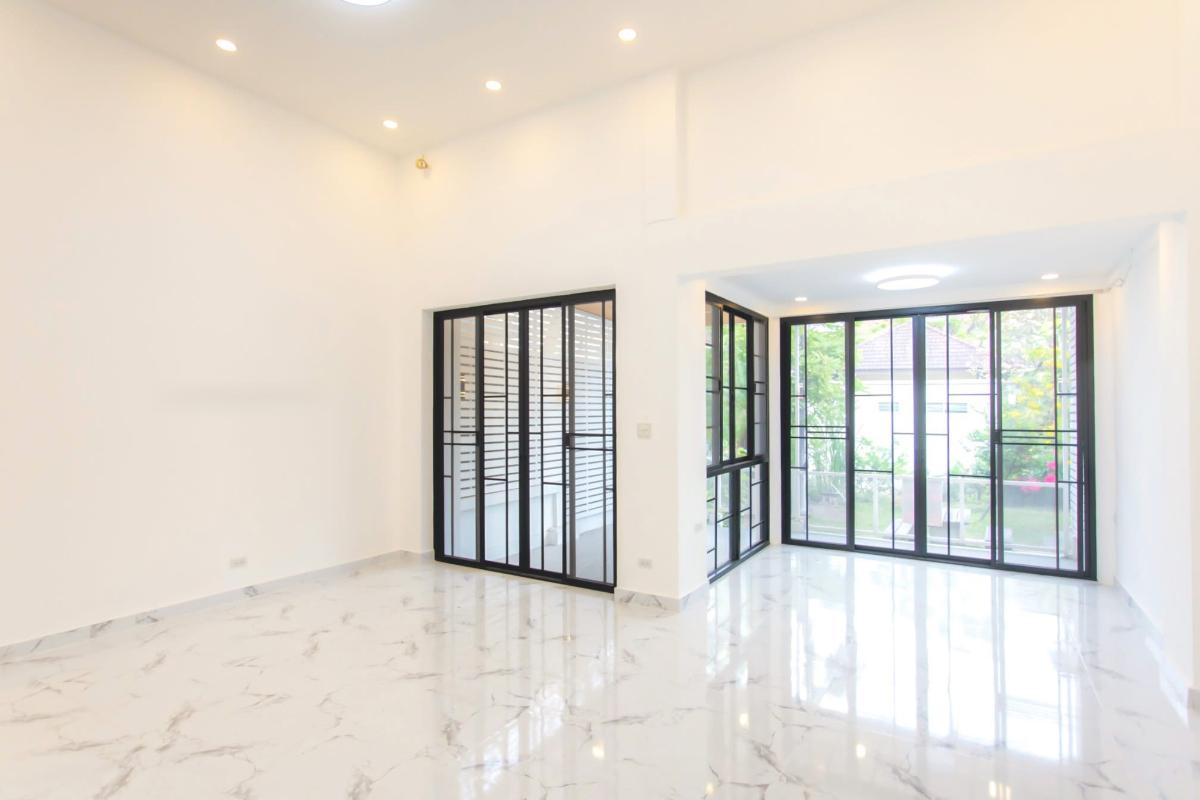 picture CB097, Townhome for sale 3 Br, Ratchada-Ram Inthra. - 6/10