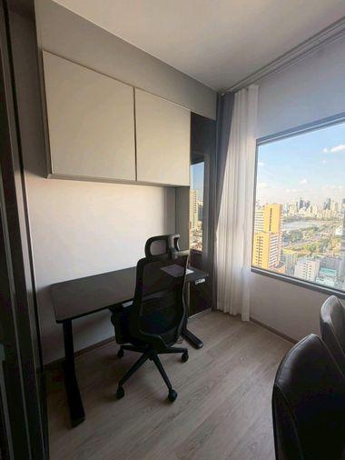 รูป 🔥 Life Rama 4 - Asoke ห้องใหม่ ชั้น 27 ใกล้ MRT ศูนย์สิริกิติ์ เพียง 29,000 บาท/เดือน พร้อมที่จอดรถ! 🏙️✨ - รูปที่ 11/12