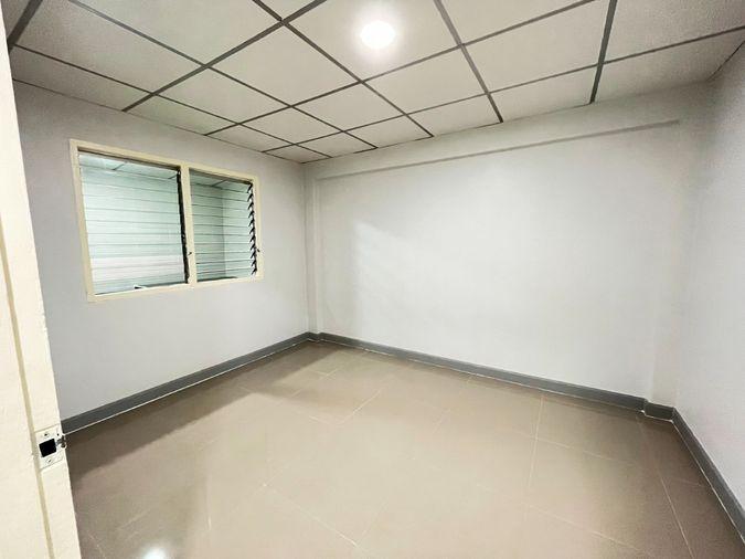 picture Townhouse for sale, Thanyapruek Khlong 7, Lam Phak Kut, Thanyaburi, Pathum Thani. - 10/14