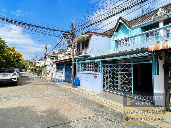 รูป ขายทาวน์เฮ้าส์ หมู่บ้านอยู่เจริญ บางเขน กรุงเทพ - รูปที่ 2/24