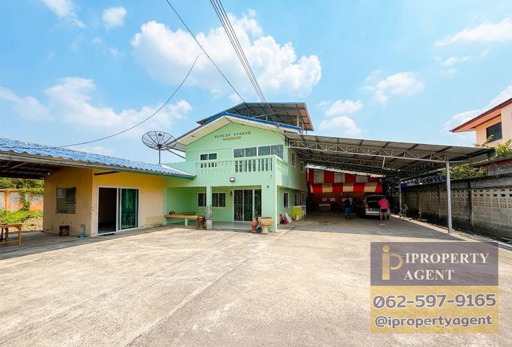 รูป ขายบ้านเดี่ยว 2 ชั้น พื้นที่กว้าง 200 ตร.ว.คลองสอง ปทุมธานี รองรับการอยู่อาศัยครอบครัวใหญ่ หรือทำโฮมออฟฟิศ จอดรถได้มากกว่า 10 คัน - รูปที่ 2/22