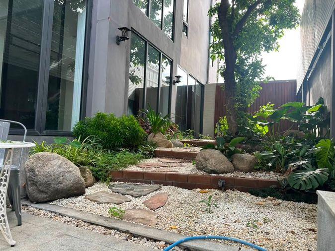 รูป ขาย บ้านเดี่ยวหรู สไตล์โมเดิร์น Pool Villa สุขุมวิท 71 (H6931) - รูปที่ 3/10