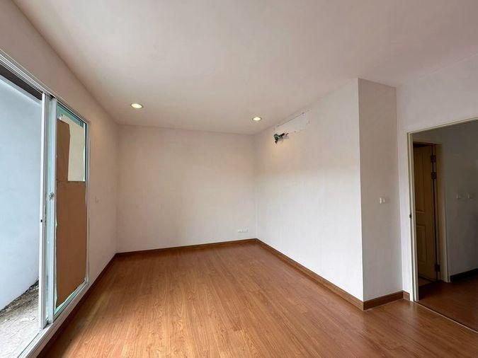 รูป บ้านกลางเมือง สาทร–ตากสิน2  ทาวน์โฮม 3 ชั้น  ใกล้สาทร ใกล้รถไฟฟ้า บ้านไม่เคยเข้าอยู่ - รูปที่ 12/13