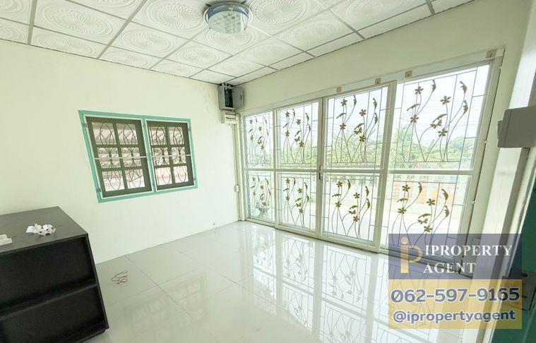 รูป ขายบ้านเดี่ยว 2 ชั้น พื้นที่กว้าง 200 ตร.ว.คลองสอง ปทุมธานี รองรับการอยู่อาศัยครอบครัวใหญ่ หรือทำโฮมออฟฟิศ จอดรถได้มากกว่า 10 คัน - รูปที่ 14/22