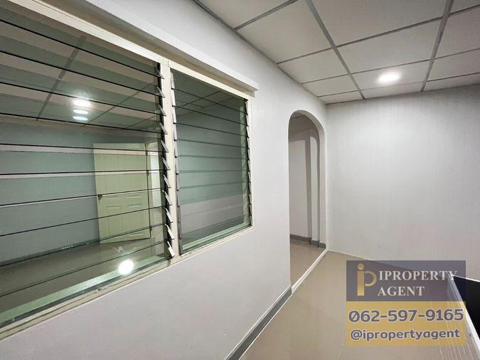 picture Townhouse for sale, Thanyapruek Khlong 7, Lam Phak Kut, Thanyaburi, Pathum Thani. - 11/14
