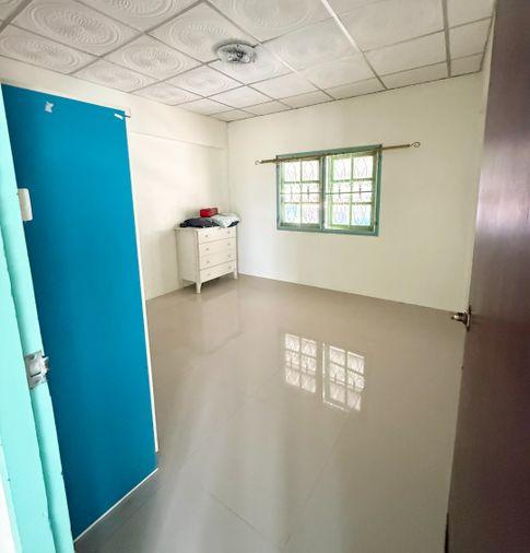 รูป ขายบ้านเดี่ยว 2 ชั้น พื้นที่กว้าง 200 ตร.ว.คลองสอง ปทุมธานี รองรับการอยู่อาศัยครอบครัวใหญ่ หรือทำโฮมออฟฟิศ จอดรถได้มากกว่า 10 คัน - รูปที่ 11/22