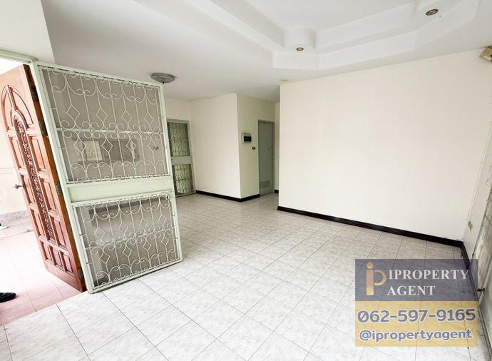 รูป ขายบ้านเดี่ยว หมู่บ้านแฟมิลี่ปาร์ค ชลบุรี (Family Park)พร้อมเข้าอยู่ - รูปที่ 2/8