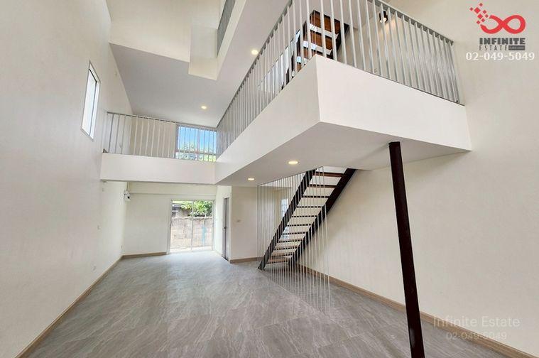 รูป ขายบ้านเดี่ยว 2.5 ชั้น 24.5 ตร.วา ซอยรามอินทรา 13 ดีไซน์สวย พร้อมอยู่ ใกล้ถนนรามอินทรา เพียง 200 เมตร - รูปที่ 3/15