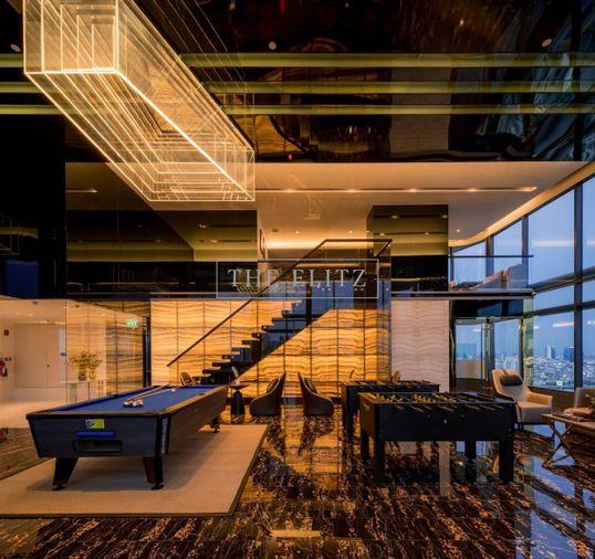picture ✨ Futuristic Duplex-Inspired Aesthetics - Soaring High Ceiling with Lavish City Vistas ✨ - 21/23